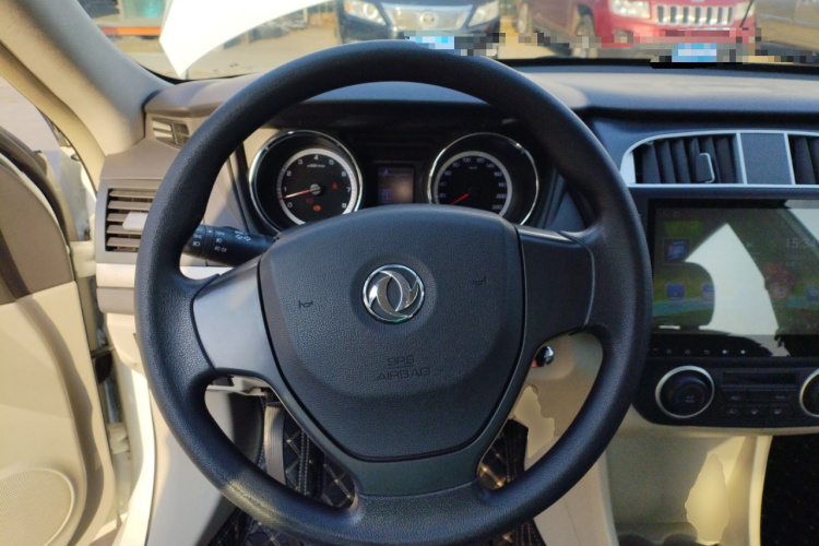 东风风神A60 2016款 1.5L 手动豪华型局部细节13