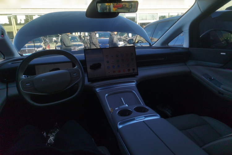 小鹏X9 2025款 740超长续航 Max中控内饰12