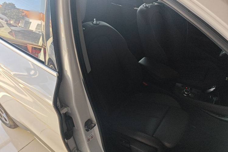 宝马X1 2020款 sDrive20Li 尊享型局部细节41