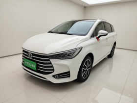 比亚迪 宋MAX 2018款 1.5T 自动智联尊享型 7座