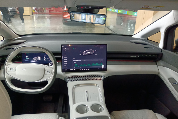 小鹏X9 2025款 星舰版中控内饰7002
