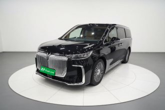 岚图汽车 岚图梦想家 2025款 PHEV 四驱旗舰乾崑版