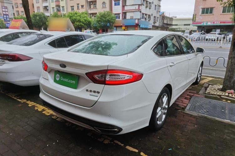 福特 蒙迪欧 2013款 1.5L GTDi180时尚型车身外观7