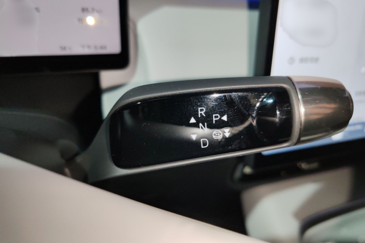 小鹏P7+ 2024款 长续航 Max局部细节18