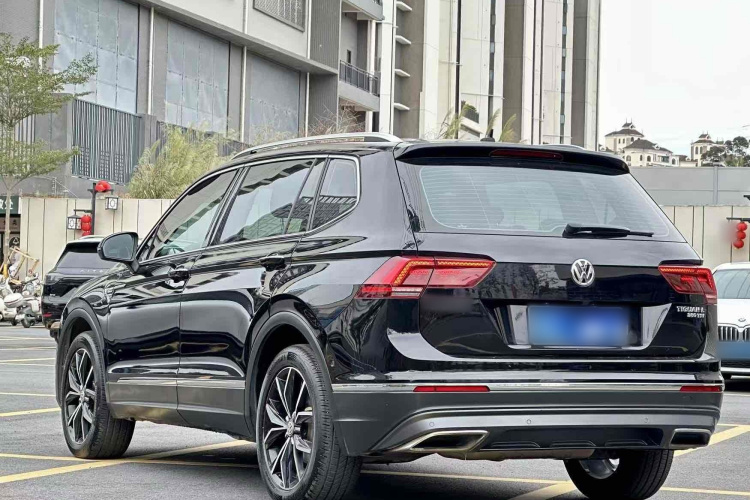 大众 途观L 2019款 380TSI 自动四驱智动豪华版7座 国VI车身外观6004