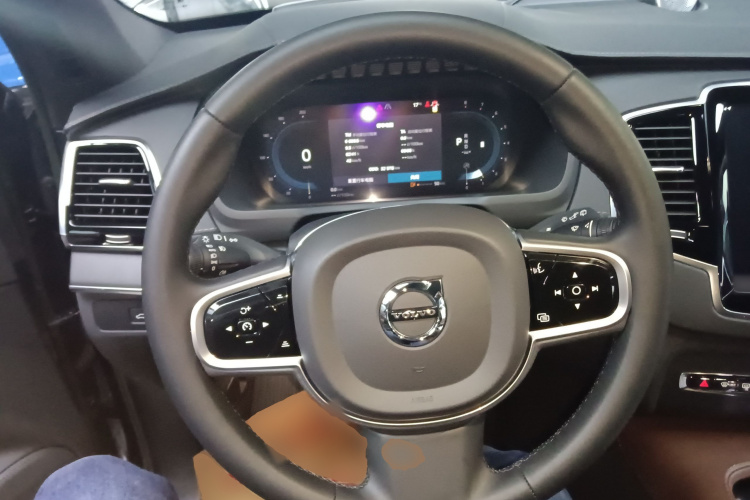 沃尔沃XC90 2023款 B6 智雅豪华版 7座局部细节13