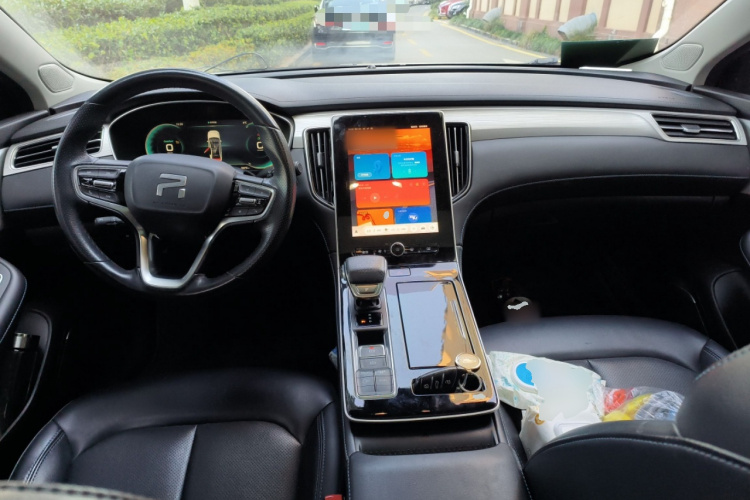 飞凡汽车 飞凡ER6 2021款 新动版 620km 智享版中控内饰12