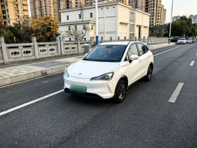 哪吒汽车 哪吒V 2021款 标准续航娱乐版升级型