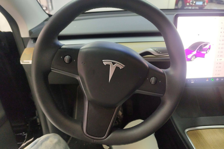 特斯拉 Model Y 2022款 改款 后轮驱动版局部细节13