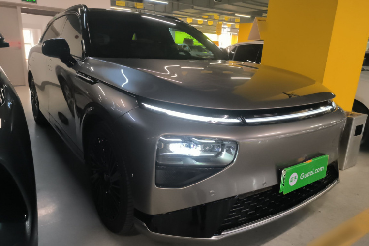 小鹏G9 2022款 650 性能版Pro车身外观3