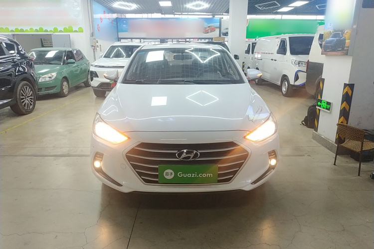 现代 领动 2016款 1.6L 手动智炫·活力型车身外观2