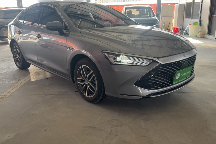 比亚迪 秦PLUS 2021款 DM-i 55KM 旗舰型车身外观6003