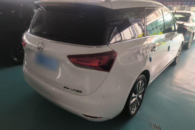 别克GL6 2021款 323T 轻混动互联豪华型车身外观7