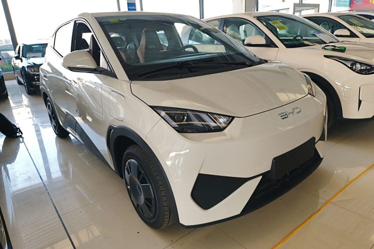 比亚迪 海鸥 2025款 智驾版 305km 活力版车身外观3