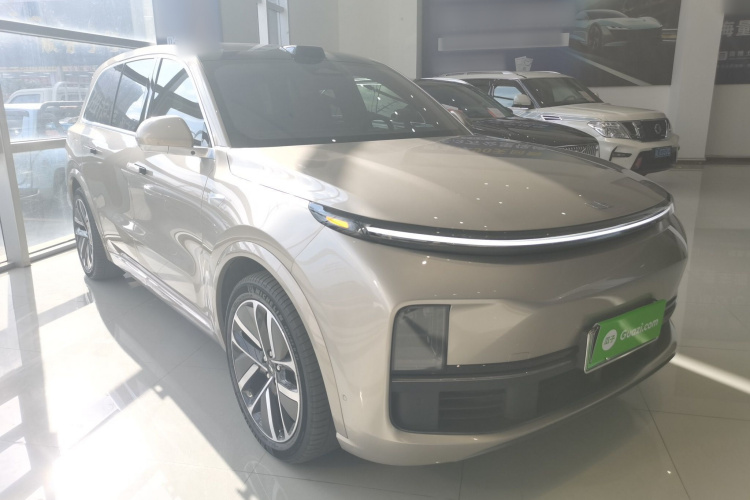 理想汽车 理想L9 2022款 Max车身外观3