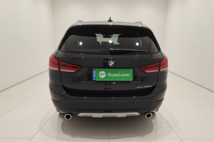 宝马X1 2022款 sDrive20Li 尊享型车身外观6