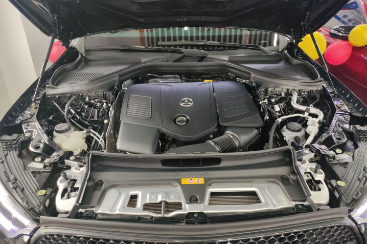 奔驰GLC 2025款 GLC 300 L 4MATIC 动感型 5座局部细节24