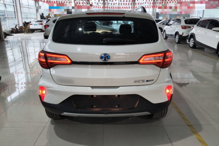 北汽新能源EC5 2019款 新风版车身外观6