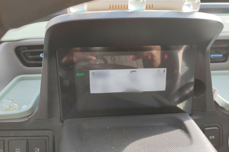 五菱汽车 宏光MINIEV 2022款 轻松款 磷酸铁锂局部细节14