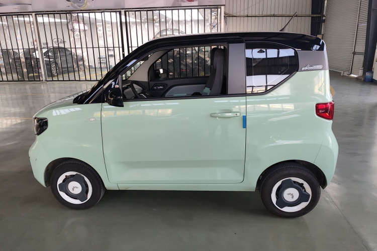 五菱汽车 宏光MINIEV 2022款 马卡龙时尚款 三元锂车身外观4