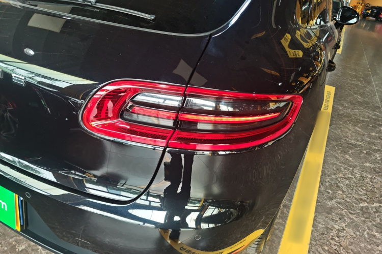 保时捷 2017款  Macan S 3.0T车身外观9