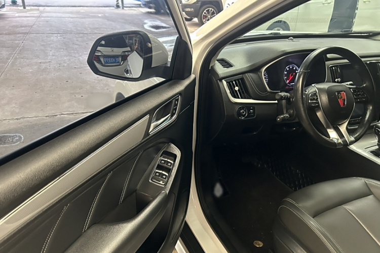 荣威RX5 2020款 20T 自动4G互联百万款中控内饰7005