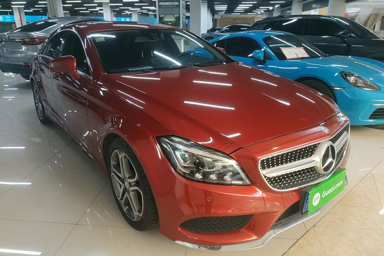 奔驰CLS 2016款 CLS 260 逸彩版车身外观3