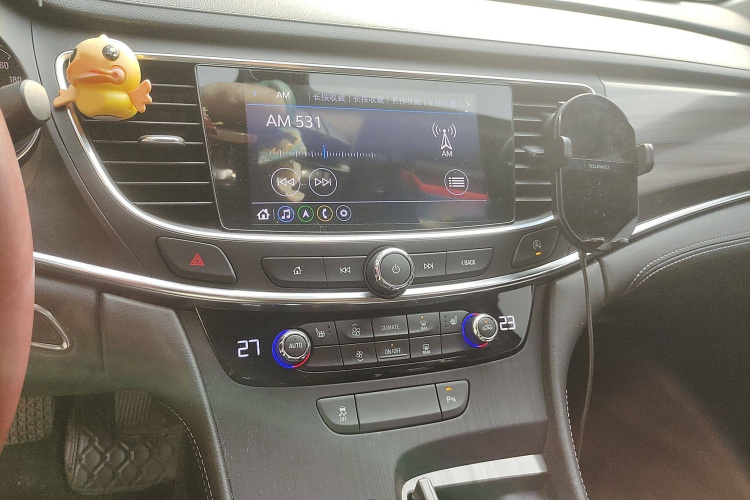 别克 君越 2021款 552T 豪华型局部细节16