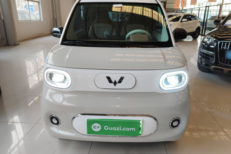 五菱汽车 宏光MINIEV 2024款 第三代 215km 进阶版车身外观2