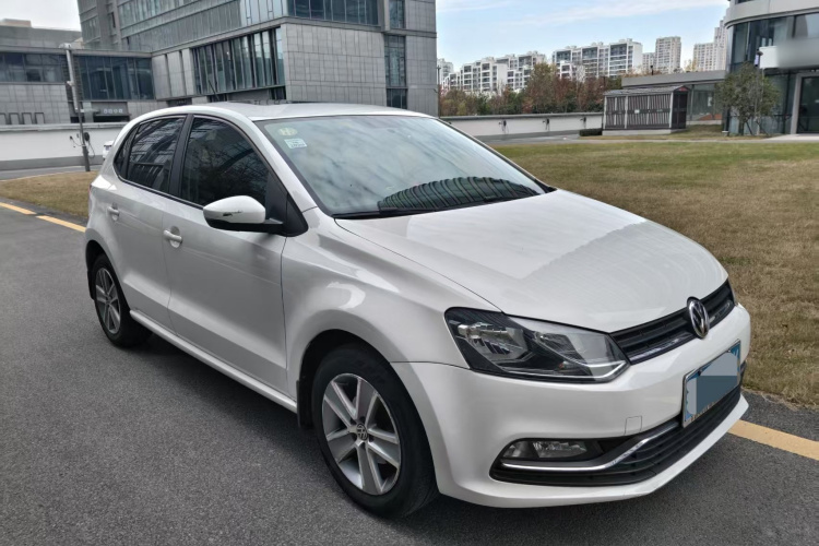 大众 Polo 2016款 1.6L 自动舒适型车身外观3
