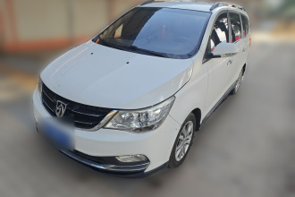 宝骏730 2016款 1.5L 手动舒适型 7座 国V