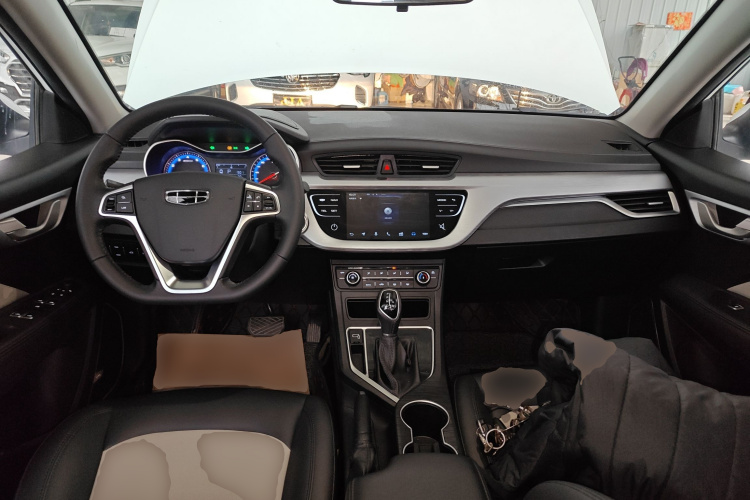 吉利汽车 远景 2020款 改款 1.5L CVT亚运版中控内饰12