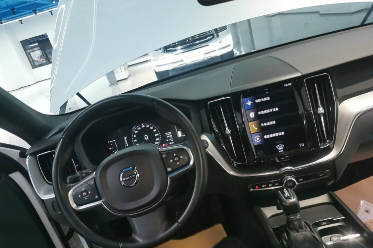 沃尔沃XC60 2021款 T5 四驱智逸豪华版中控内饰7002