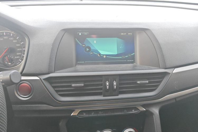 哈弗H6 2018款 蓝标 运动版 1.5T 自动两驱精英型局部细节16