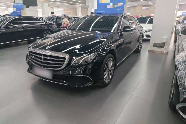 奔驰E级 2020款 改款 E 260 L车身外观6001