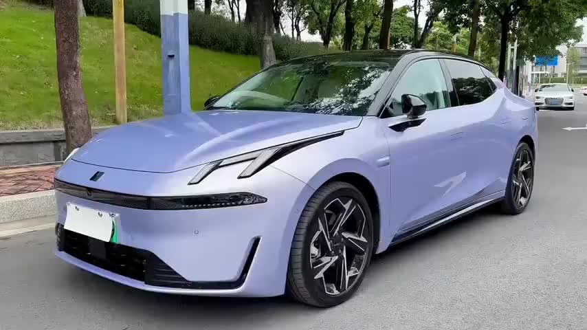 领克07 2024款 EM-P 126长续航 Ultra实拍1