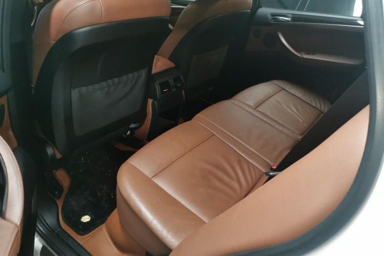 宝马X5(进口) 2013款 xDrive35i 臻享版中控内饰21