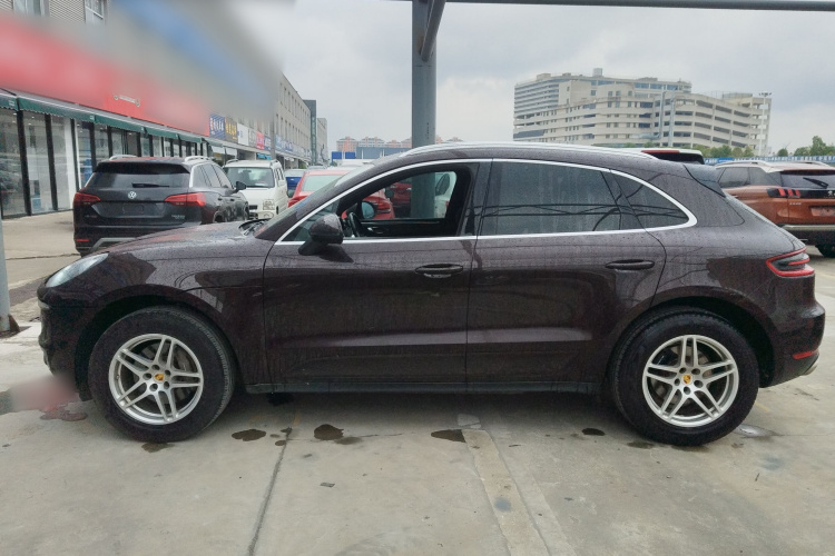 保时捷 2017款  Macan 2.0T车身外观4