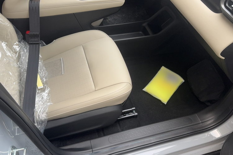 五菱汽车 五菱缤果PLUS 2024款 510km 五座版局部细节41