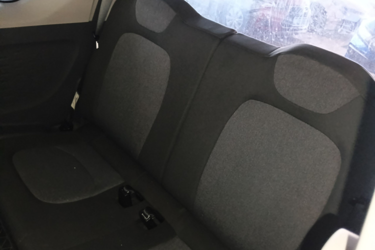 五菱汽车 宏光MINIEV 2021款 马卡龙时尚款 三元锂中控内饰21