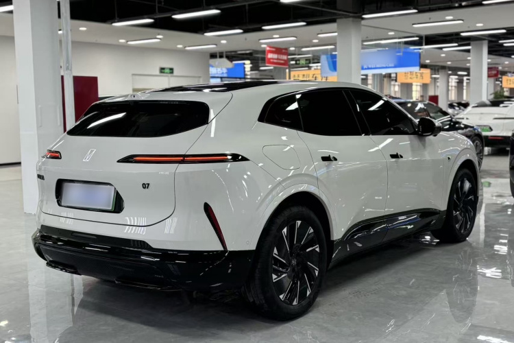 阿维塔07 2026款 Max+ 增程版 52.01kWh车身外观6008