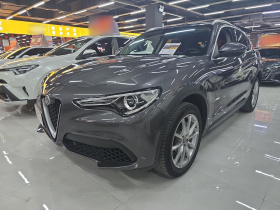 阿尔法·罗密欧 Stelvio斯坦维 2017款 2.0T 280HP 豪华版