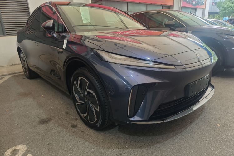 飞凡汽车 飞凡R7 2022款 长续高阶版车身外观6002