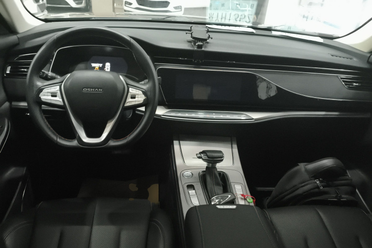 长安欧尚X7 2020款 1.5T 自动旗舰型中控内饰12