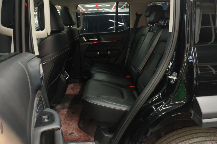 坦克300 2025款 2.0T 征服者中控内饰7004