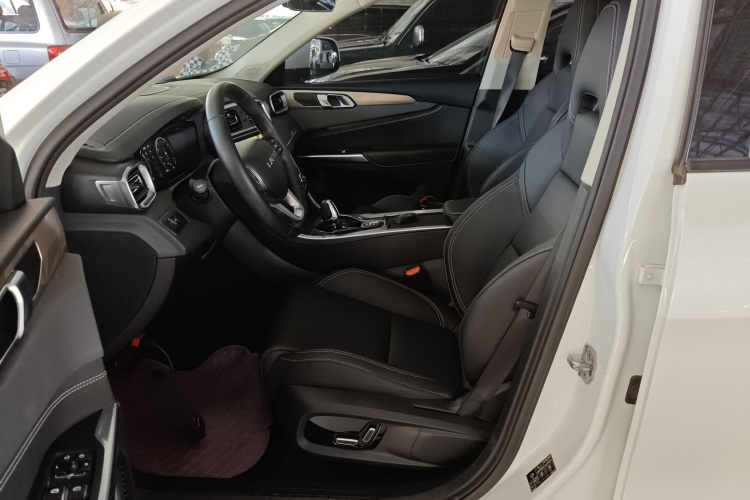 领克01 2019款 2.0T 两驱型版 国VI中控内饰7003