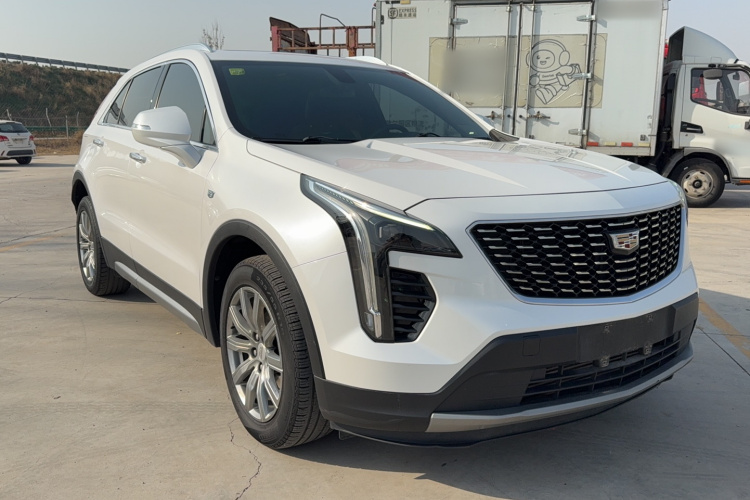 凯迪拉克XT4 2018款 28T 两驱领先型车身外观6002