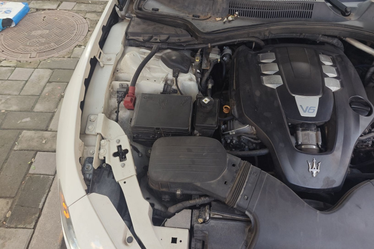 玛莎拉蒂 Ghibli 2014款 3.0T 标准版局部细节9004