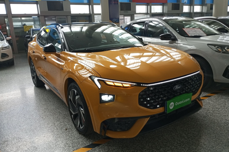 福特 蒙迪欧 2024款 2.0T E-混动运动版 ST-Line车身外观6002