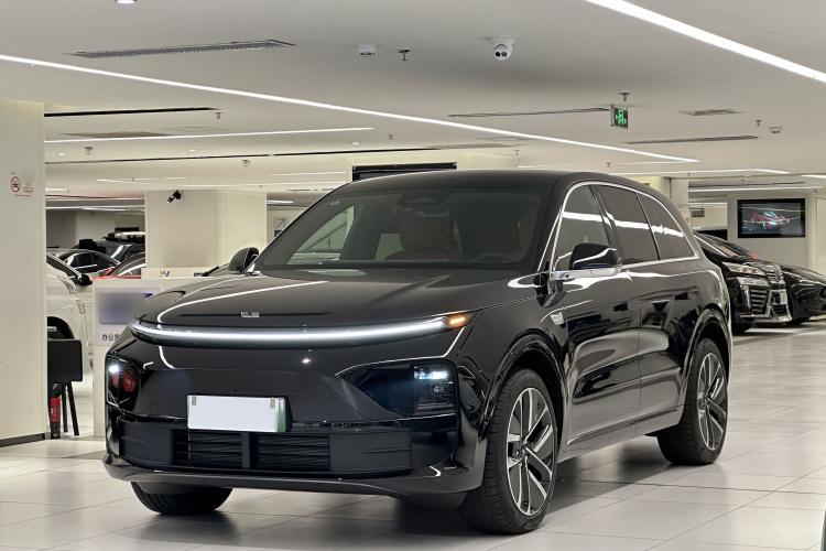理想汽车 理想L6 2024款 Pro车身外观1